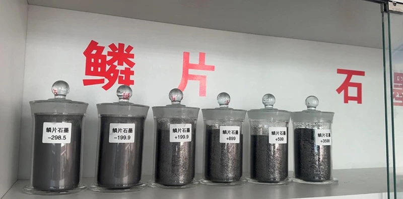 Advantages of Flake Graphite in Refractory Materials | Supplier of High-Purity, High-Carbon Flake Graphite