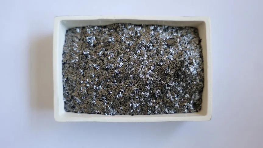 The Relationship Between the Mesh Size of Expandable Graphite and the Structure of the Carbon Layer After Expansion